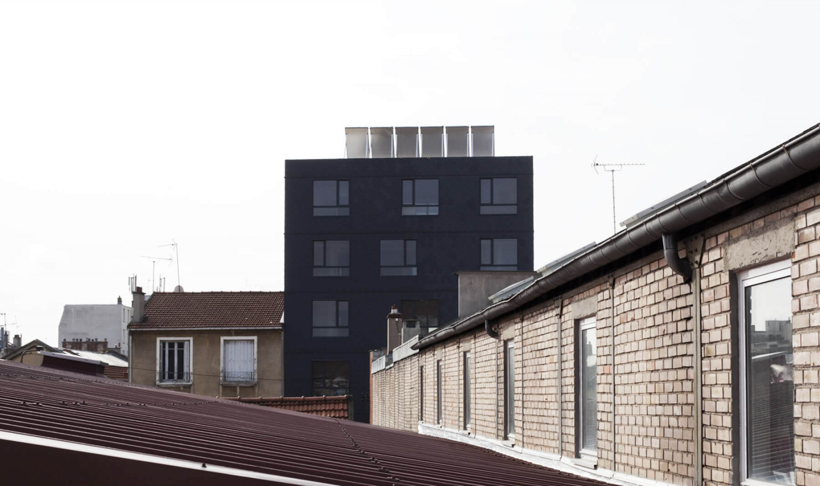 graam-diderot-02-logements-montreuil-exterieur-panneau-solaire-facade